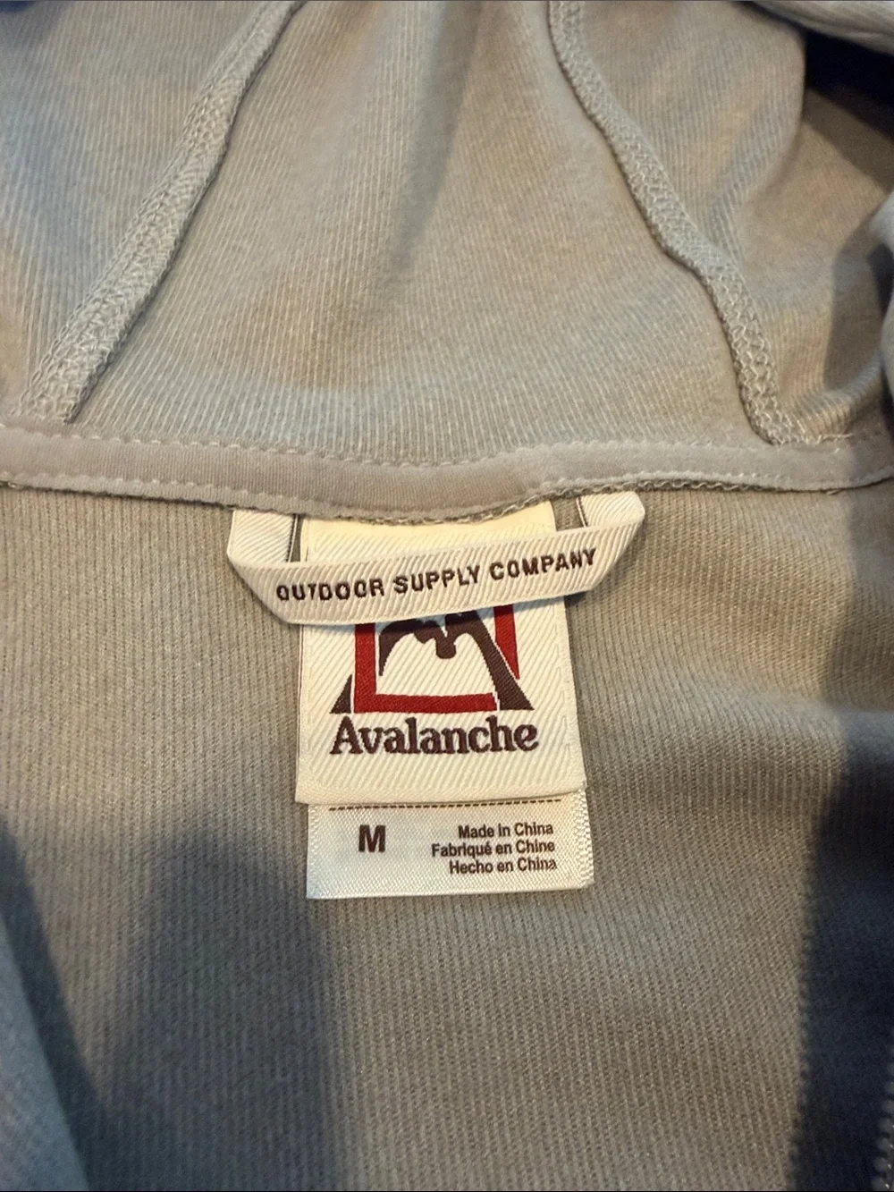Avalanche Men's Beige Full-Zip Hooded Jacket size medium - like new condition!